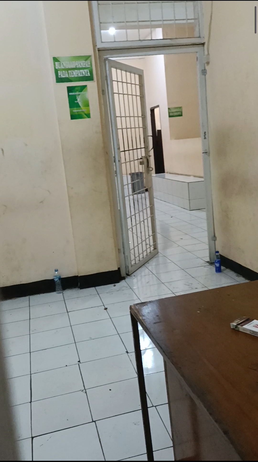 Screenshot 2024 04 02 21 56 12 399 com.miui .videoplayer edit