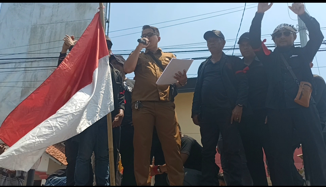 Screenshot 2024 08 19 19 48 18 596 com.miui .videoplayer edit