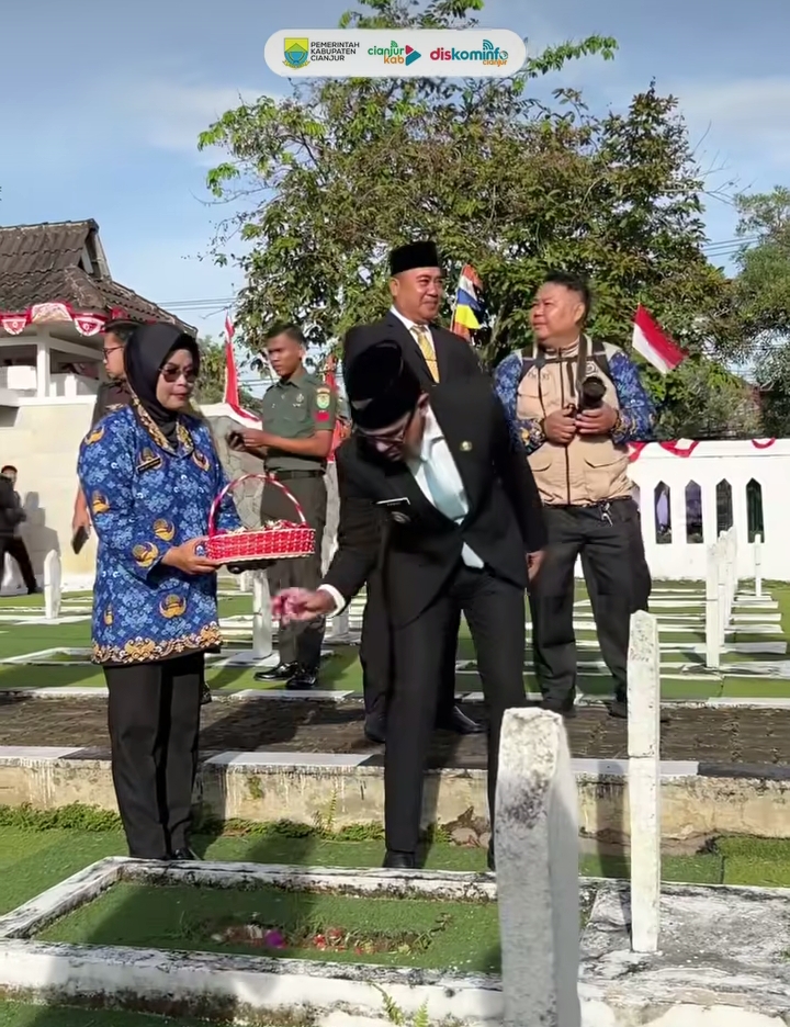 WhatsApp Image 2025 11 11 at 00.17.44